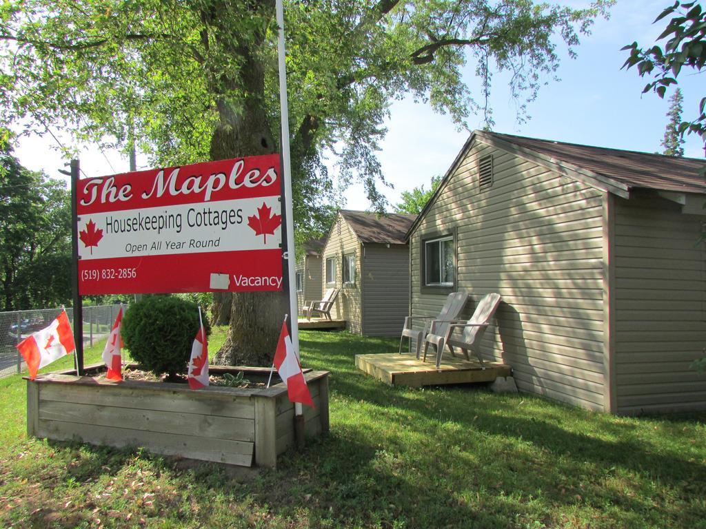 The Maples Cottages In بورت إلغين المظهر الخارجي الصورة